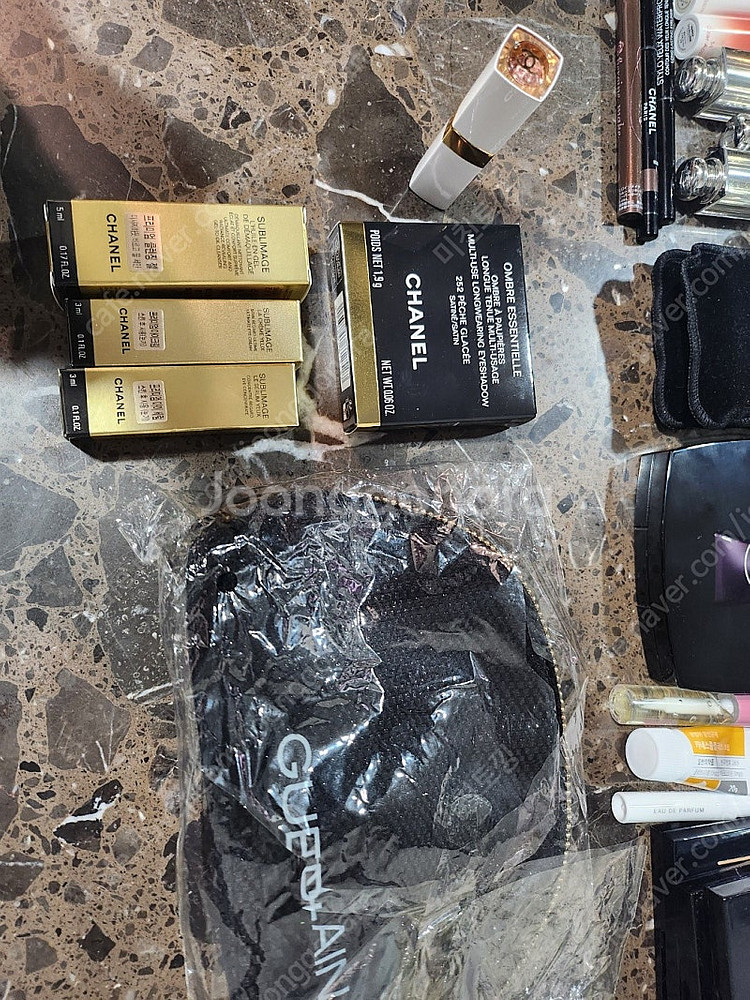 샤넬 2025스프링 한정 싱글아이섀도우 피치글라쎄, 샤넬 루즈코코밤 허니 블리스--2